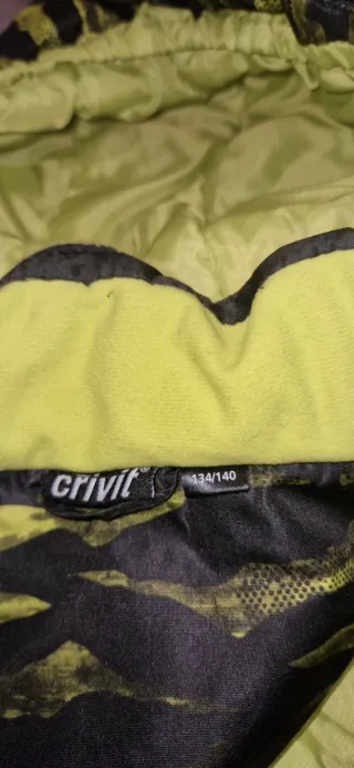 Traje esquí completo 8 años. Regalo manoplas T10.