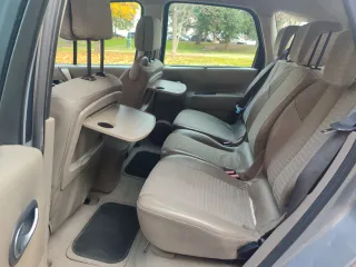 Renault Scenic 2004 pegatina B