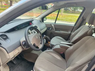 Renault Scenic 2004 pegatina B