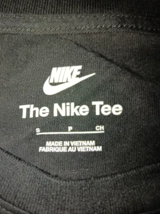 Camiseta Nike Edición Limitada talla S.