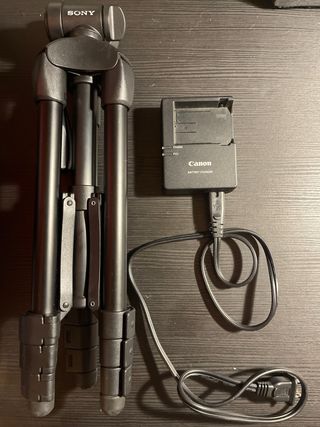 Cámara Canon Vídeo foto, Negra. 4 lentes. filtros