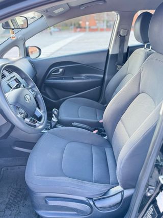 KIA Rio 2013