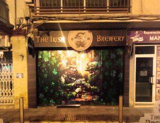 DECO GRAFFITI pintor mural Local y Vivienda