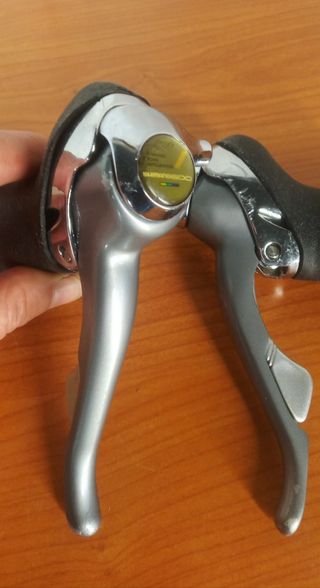 Manetas Freno/cambio Shimano 600 Tricolor