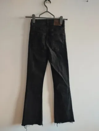 Pantalón campana Pull&Bear negro XS/34