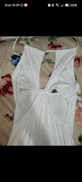 Vestito bianco glitter con cut-out