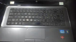 Portátil HP Intel Core i3 Plata