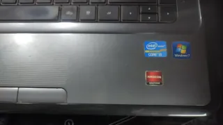 Portátil HP Intel Core i3 Plata