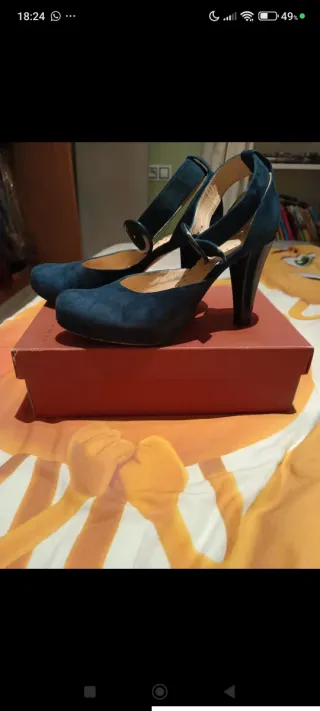 Conjunto Zapatos y Bolso Ante Azul