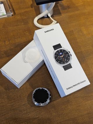 OROLOGIO SAMSUNG WATCH 8 CLASSIC 46mm GPS BIANCO
