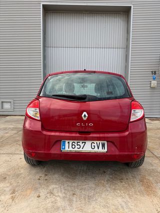 Renault Clio 1.2 2010 149.000km UNICO DUEÑO