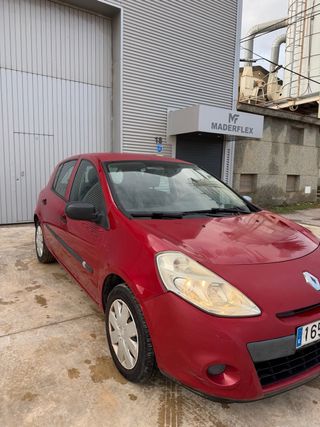 Renault Clio 1.2 2010 149.000km UNICO DUEÑO