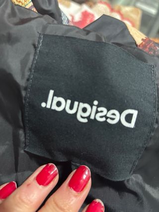 Anorak Desigual Talla XS Estampado
