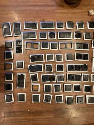 Lote material eléctrico SIMÓN Serie 82