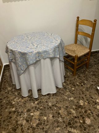 Mesa camilla vestida + silla