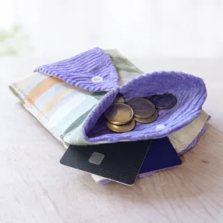 Cartera artesanal de tela