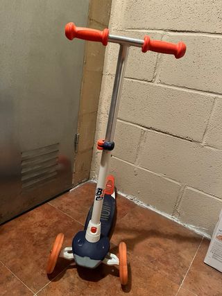 Patinete infantil B1500 luces LED