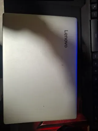 Portátil Lenovo Negro