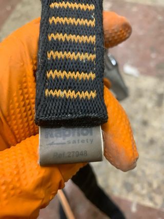 Gancio anticaduta per ponteggi Kapriol camp