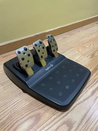 Volante Logitech G29 Driving Force + Pedales