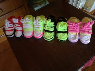 Scarpine neonato uncinetto fatte a mano