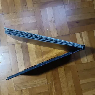 CD libro Héroes del Silencio, Senderos de Traición