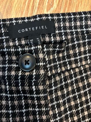 Pantalón de cuadros Cortefiel