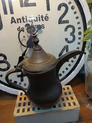Antiche teiere/caffettiere arabe in rame o ottone