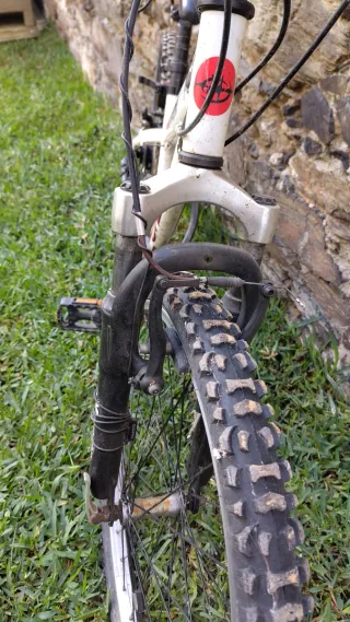 Bicicleta Orbea eXtreme Blanca, para reparar