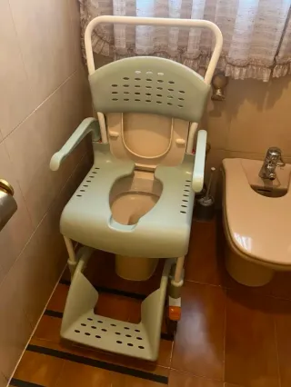 Silla de ducha Etac Clean