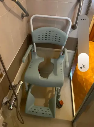 Silla de ducha Etac Clean