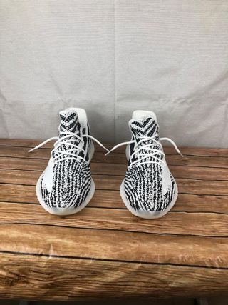 Adidas Yeezy 350 V2 Zebra