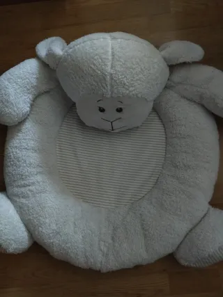 Alfombra infantil de peluche