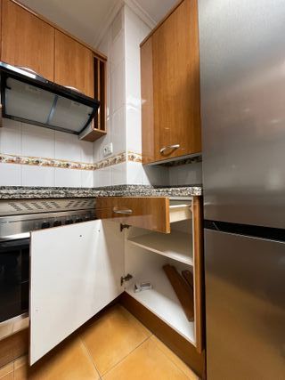 Mobiliario de cocina en buen estado.
