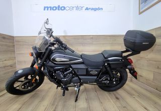 UM RENEGADE VEGAS 300