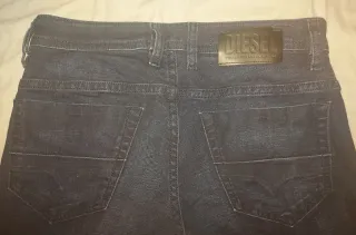 Pantalones Diesel D-Strukt de hombrr.