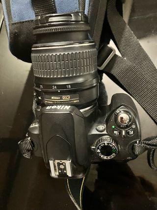 Cámara Reflex Digital Nikon DX
