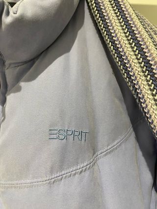 Anorak Esprit azul con bufanda