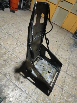 Asiento tipo baquet para karts