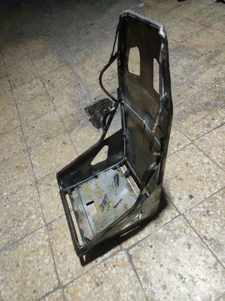 Asiento tipo baquet para karts