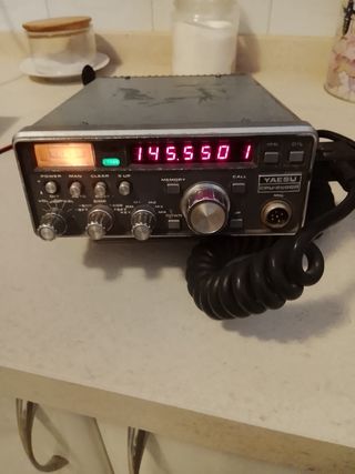 Emisora Yaesu CPU-2500R