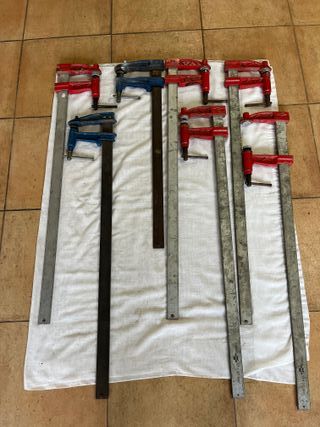 Lote 7 Sargentos Carpintería WURTH, URKO, PIHER