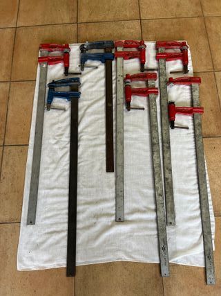 Lote 7 Sargentos Carpintería WURTH, URKO, PIHER