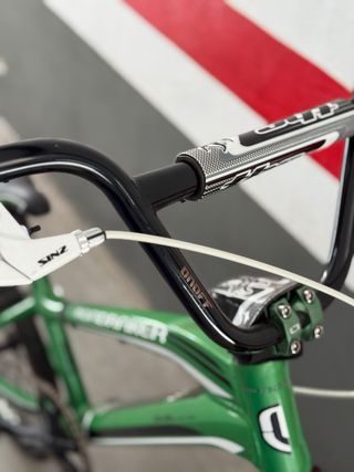 Bicicleta BMX Mondraker Carbon Edition