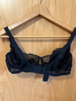 Sujetador negro con encaje