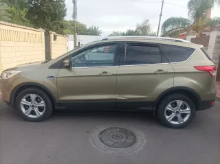 Ford Kuga 2015