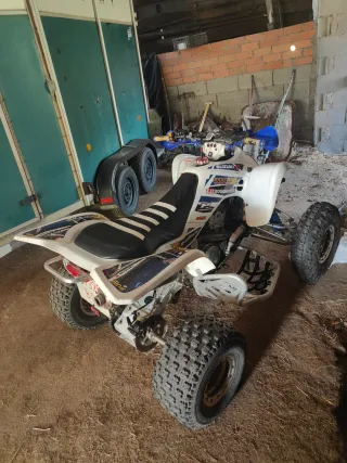 Suzuki LTZ 400 Quad