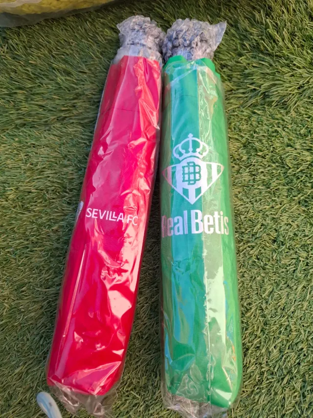 Paraguas Sevilla FC y Real Betis