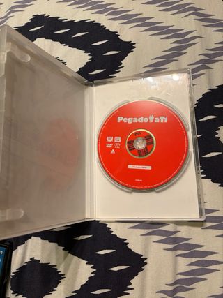 Pelicula Pegado a ti