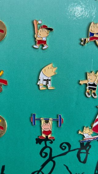 Expositor Pins Cobi Barcelona '92 Original